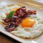 Hardi's 酒店 因泽尔