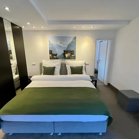 Hotel Hardi's 3*