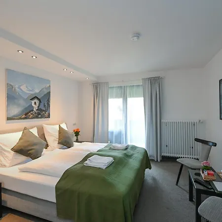 Hotel Hardi's 3*